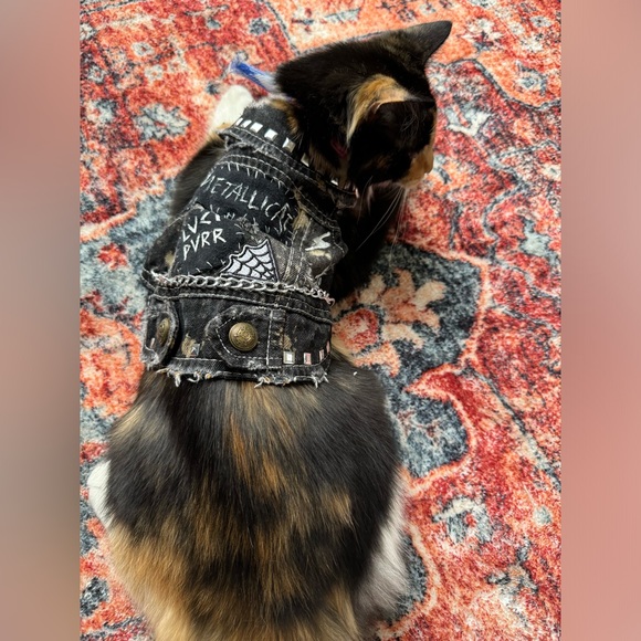 Metallicat Cat Vest - Picture 3 of 6